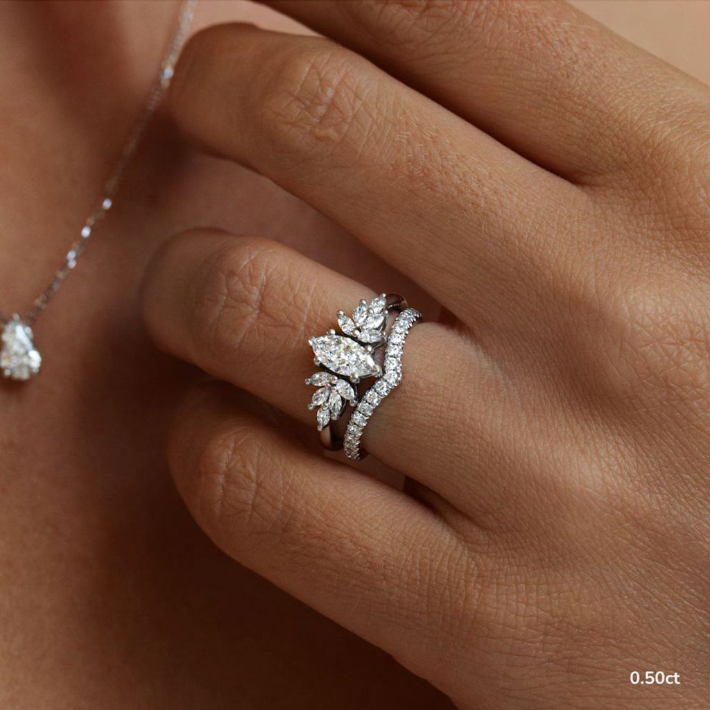 Solitaire-Oval Lab Grown Diamond Engagement Ring