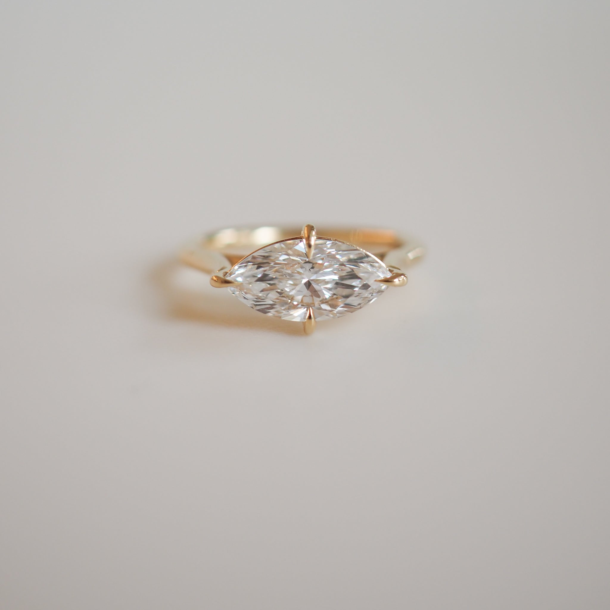 Solitaire-Oval Lab Grown Diamond Engagement Ring