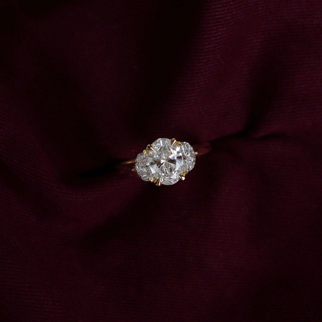 Solitaire-Oval Lab Grown Diamond Engagement Ring