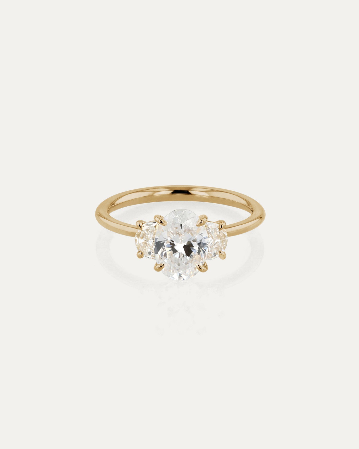 Solitaire-Oval Lab Grown Diamond Engagement Ring