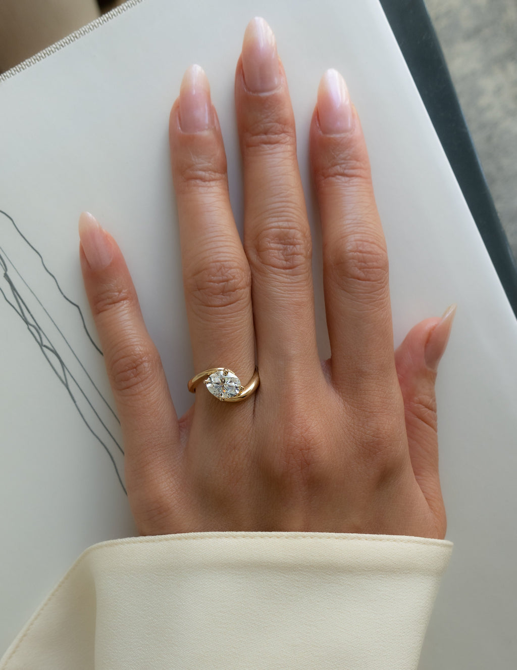 Solitaire-Oval Lab Grown Diamond Engagement Ring