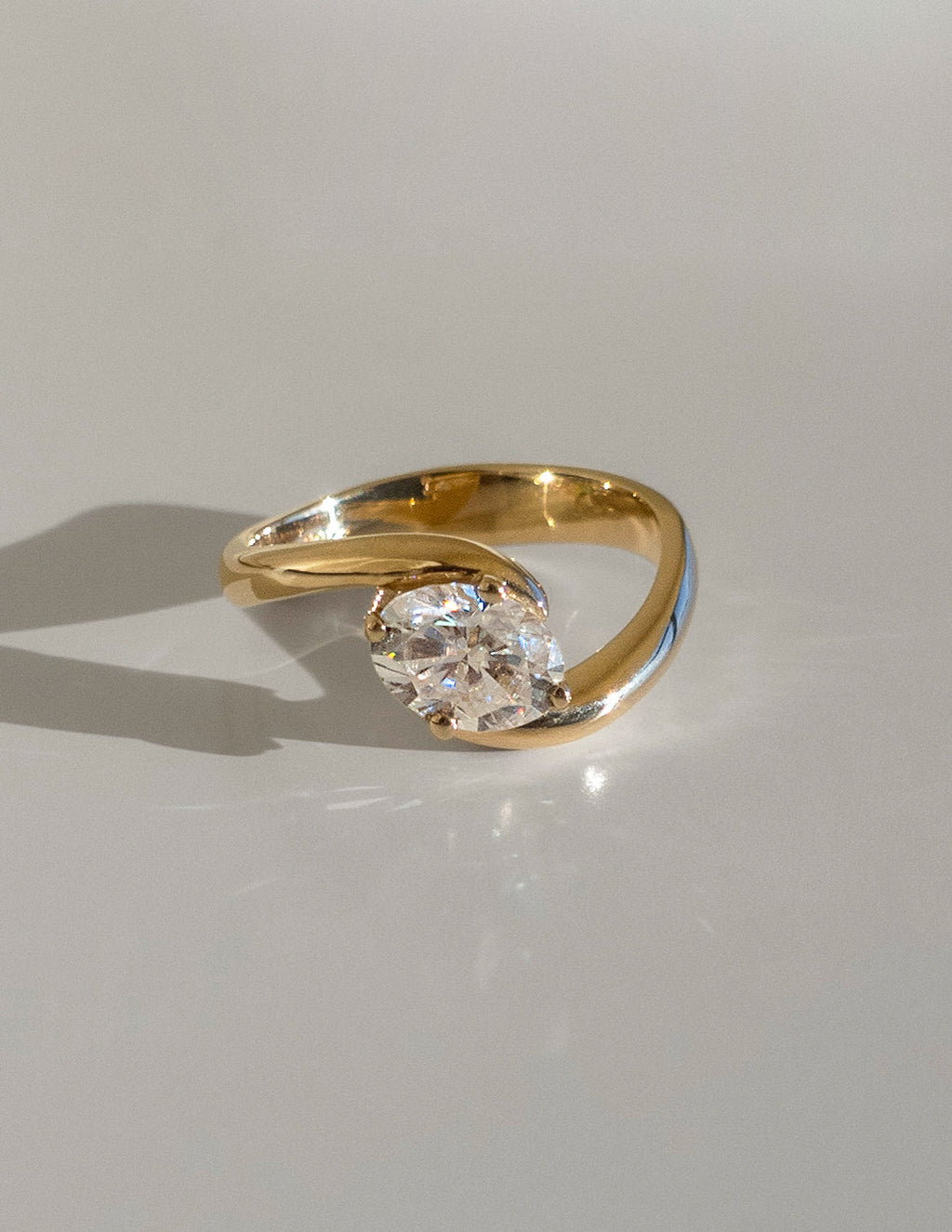 Solitaire-Oval Lab Grown Diamond Engagement Ring