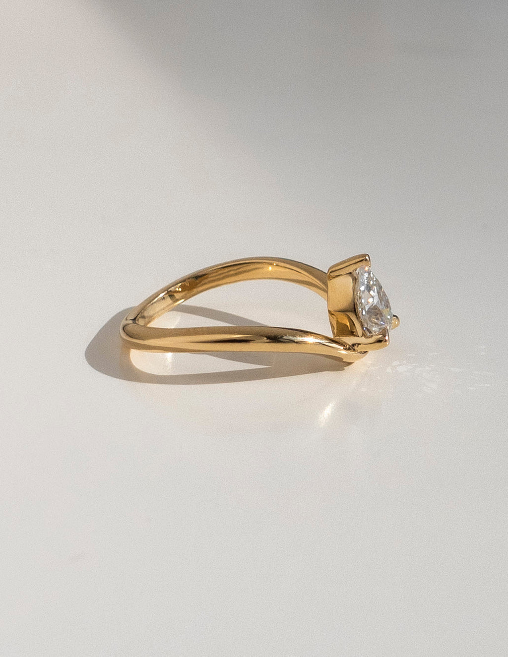 Solitaire-Oval Lab Grown Diamond Engagement Ring
