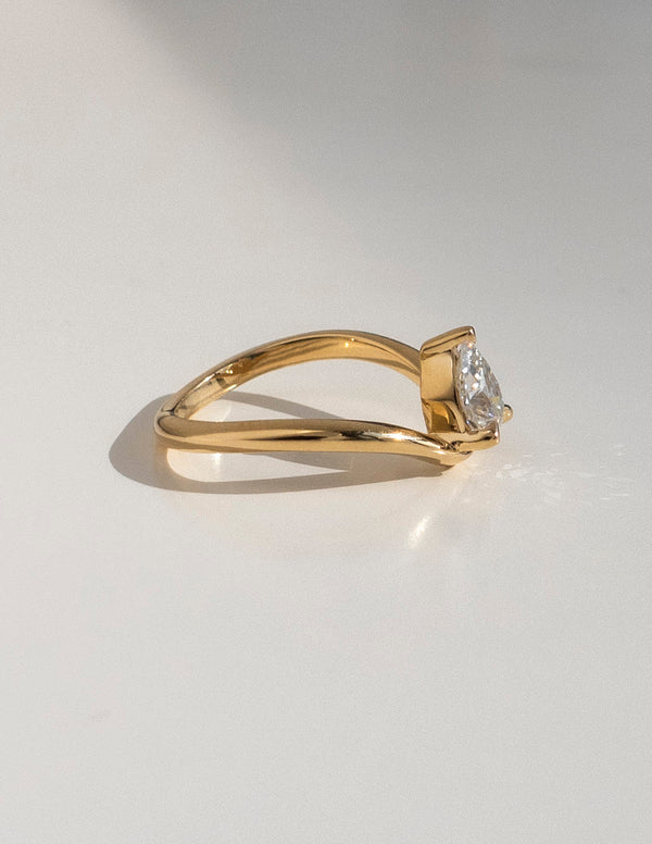Solitaire Curved Shank-Pear Lab Grown Diamond Engagement Ring - Solitaire-Oval Lab Grown Diamond Engagement Ring