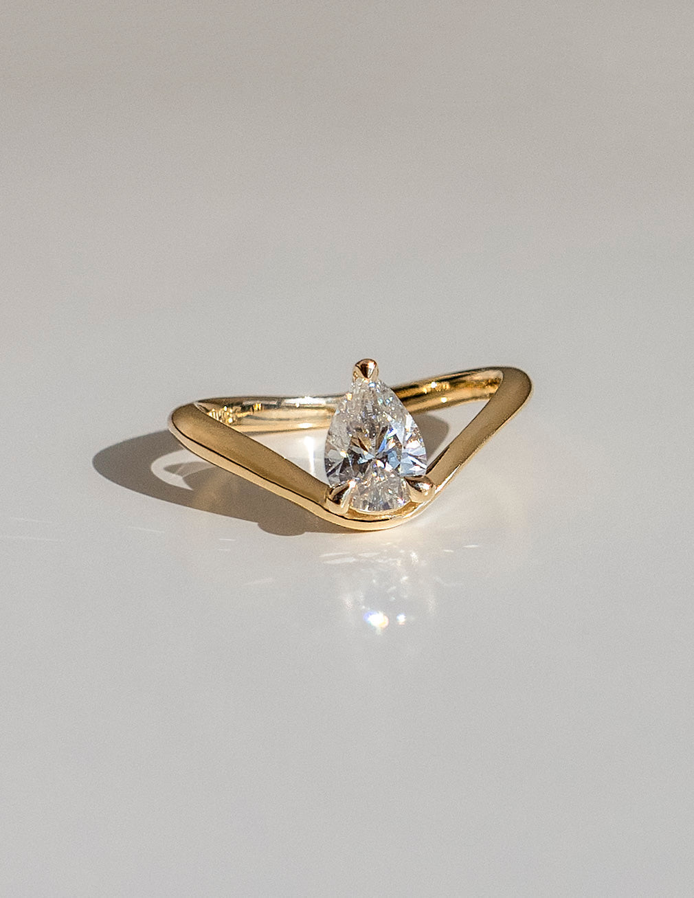 Solitaire Rapture & Pave Band- Oval Lab Grown Diamond Bridal Set