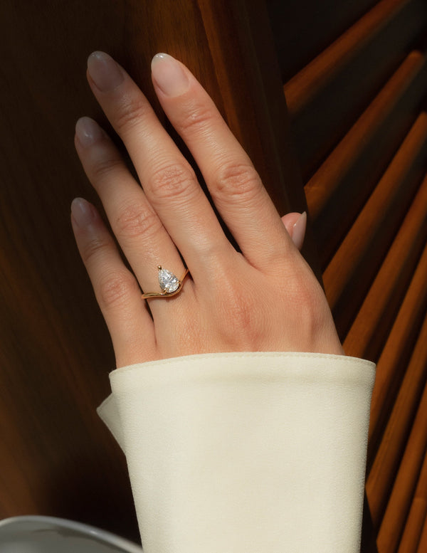 Solitaire Curved Shank-Pear Lab Grown Diamond Engagement Ring - Solitaire-Oval Lab Grown Diamond Engagement Ring