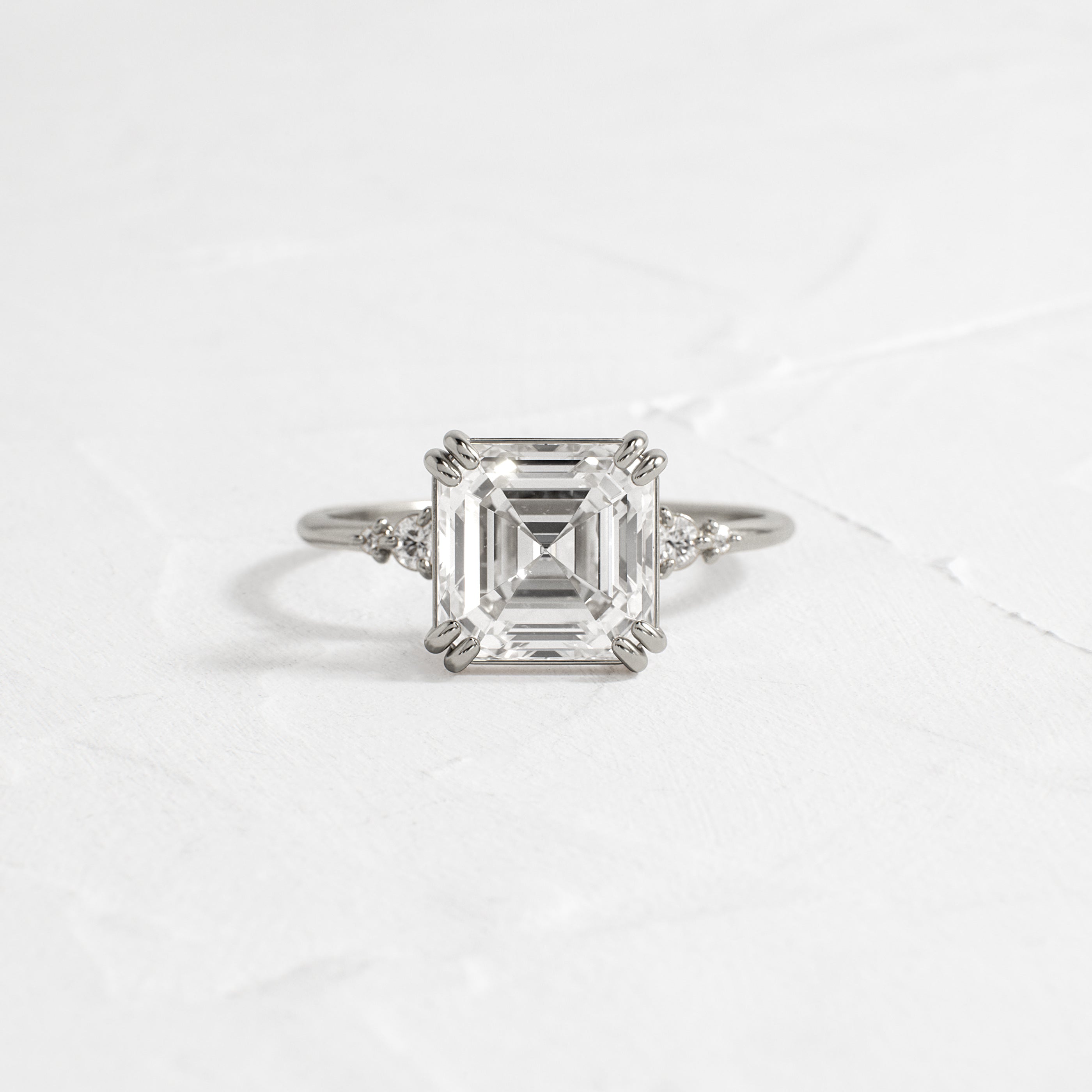 Solitaire-Oval Lab Grown Diamond Engagement Ring