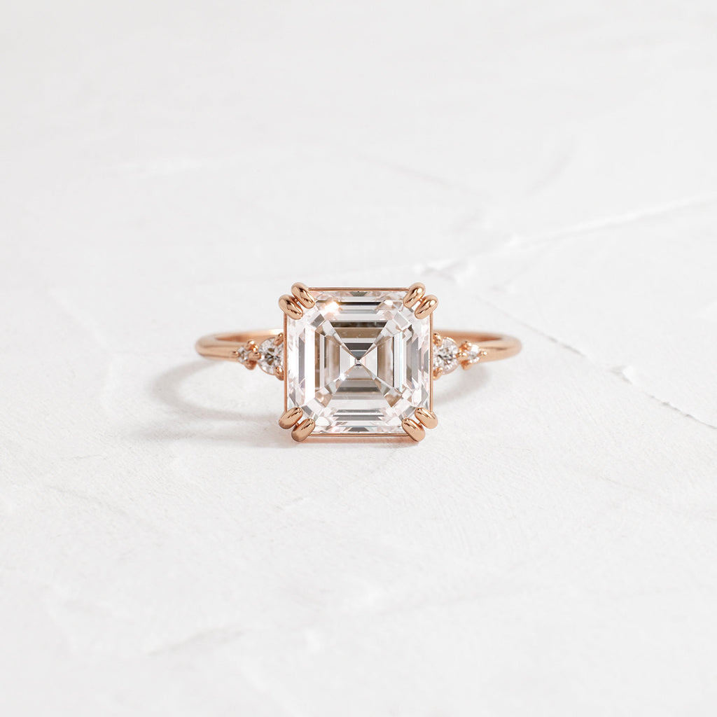 Solitaire-Oval Lab Grown Diamond Engagement Ring