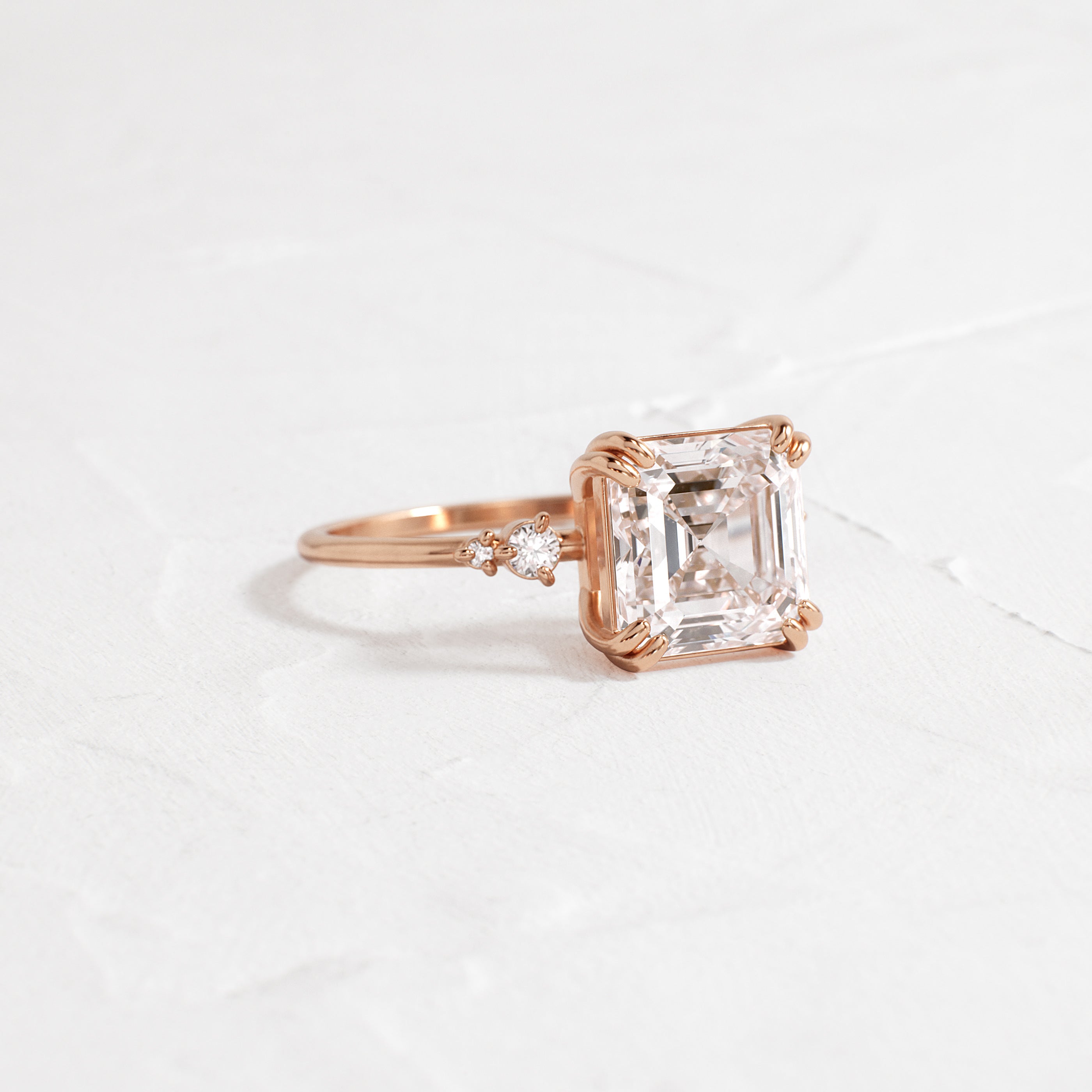 Solitaire-Oval Lab Grown Diamond Engagement Ring