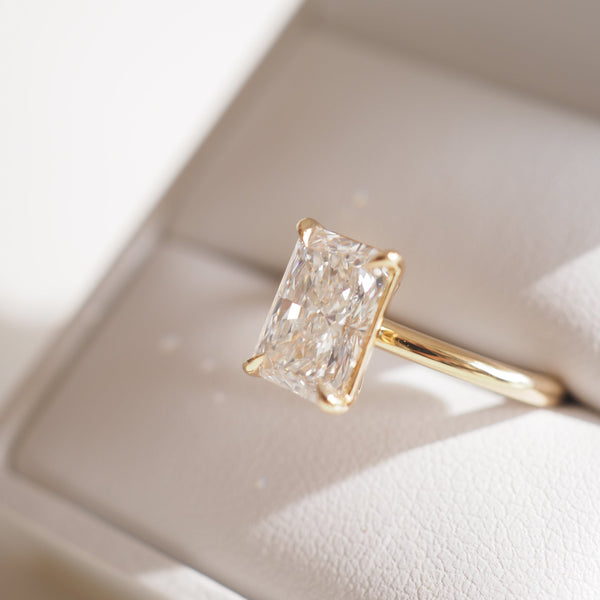 Solitaire-Radiant Lab Grown Diamond Engagement Ring - Solitaire-Oval Lab Grown Diamond Engagement Ring