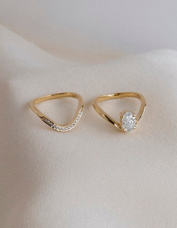 Solitaire Curve & Pave Band- 1 CT Oval Lab Grown Diamond Bridal Set - Solitaire Rapture & Pave Band- Oval Lab Grown Diamond Bridal Set