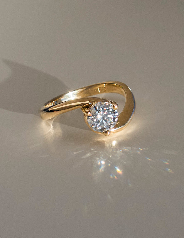 Solitaire Rapture-Round Lab Grown Diamond Engagement Ring - Solitaire-Oval Lab Grown Diamond Engagement Ring