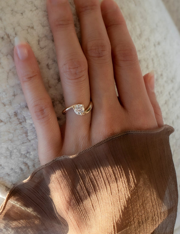Solitaire Rapture-Round Lab Grown Diamond Engagement Ring - Solitaire-Oval Lab Grown Diamond Engagement Ring