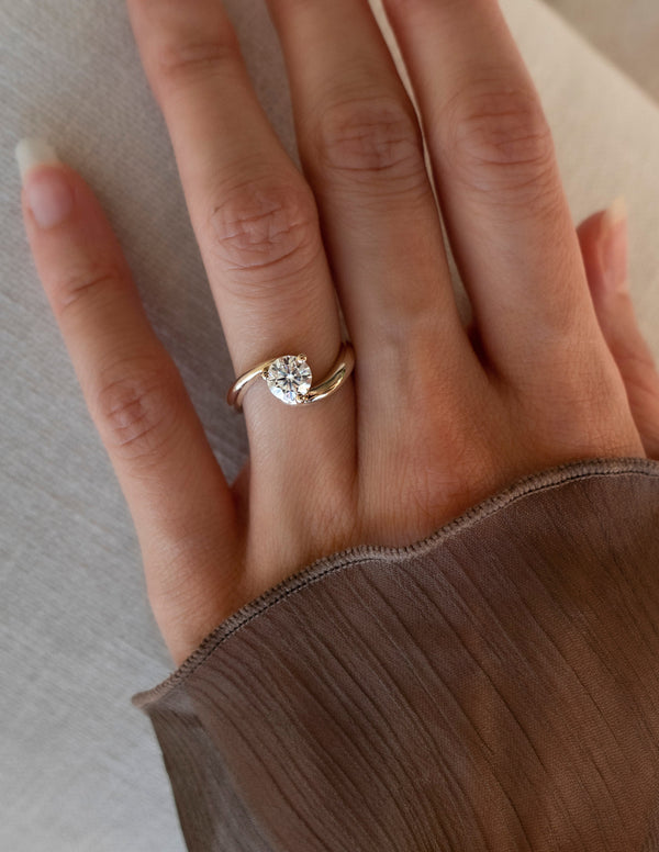 Solitaire Rapture-Round Lab Grown Diamond Engagement Ring - Solitaire-Oval Lab Grown Diamond Engagement Ring