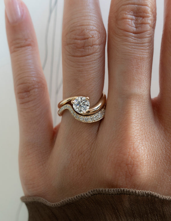 Solitaire Rapture & Pave Band- 1 CT Round Lab Grown Diamond Bridal Set - Solitaire Rapture & Pave Band- Oval Lab Grown Diamond Bridal Set