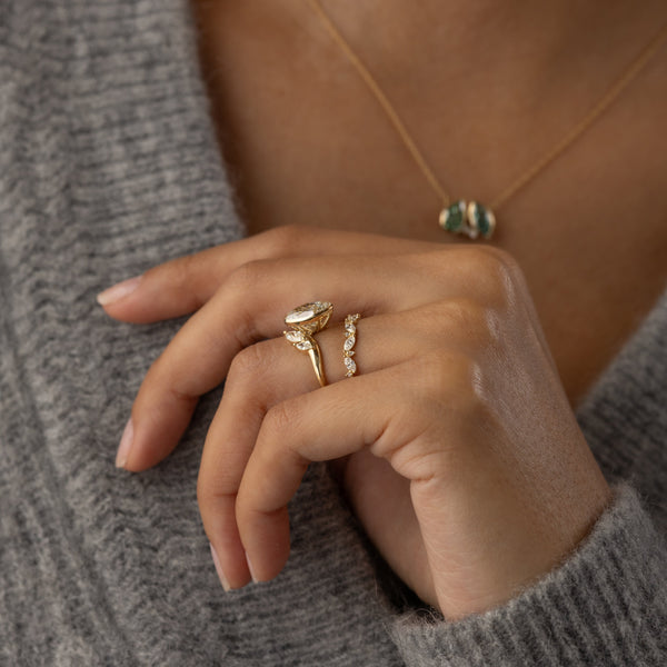 Bezel Dainty Style-Oval Lab Grown Diamond Engagement Ring - Solitaire-Oval Lab Grown Diamond Engagement Ring