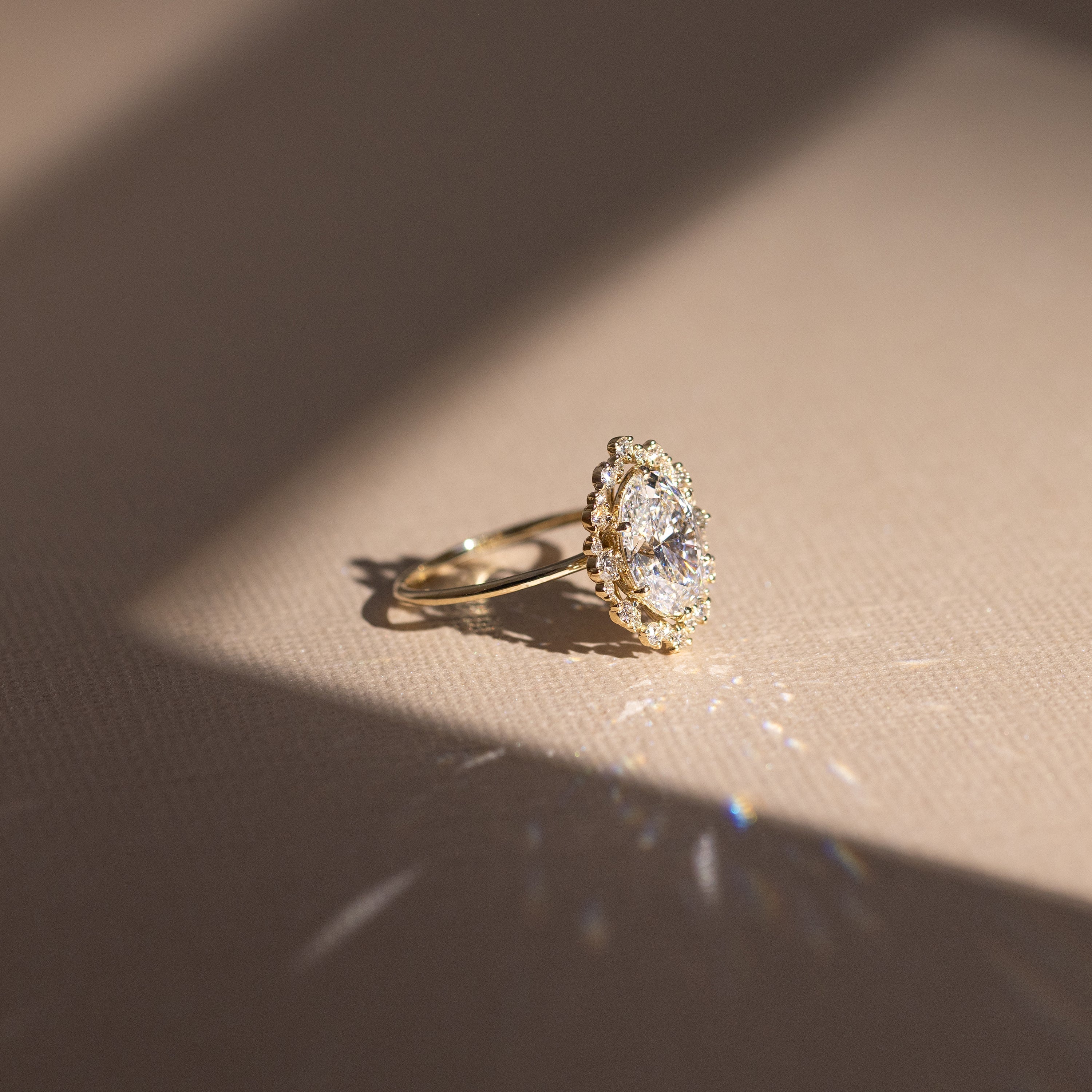 Solitaire-Oval Lab Grown Diamond Engagement Ring