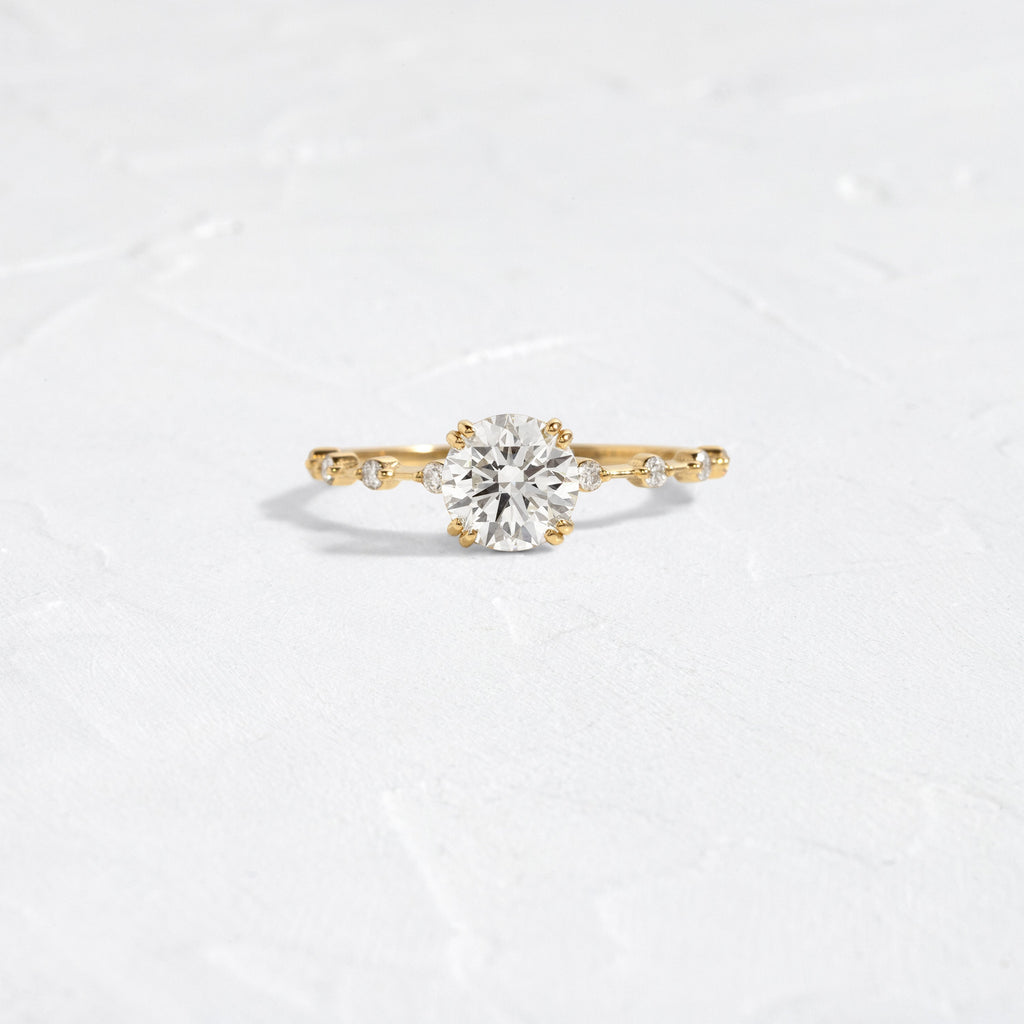 Solitaire-Oval Lab Grown Diamond Engagement Ring