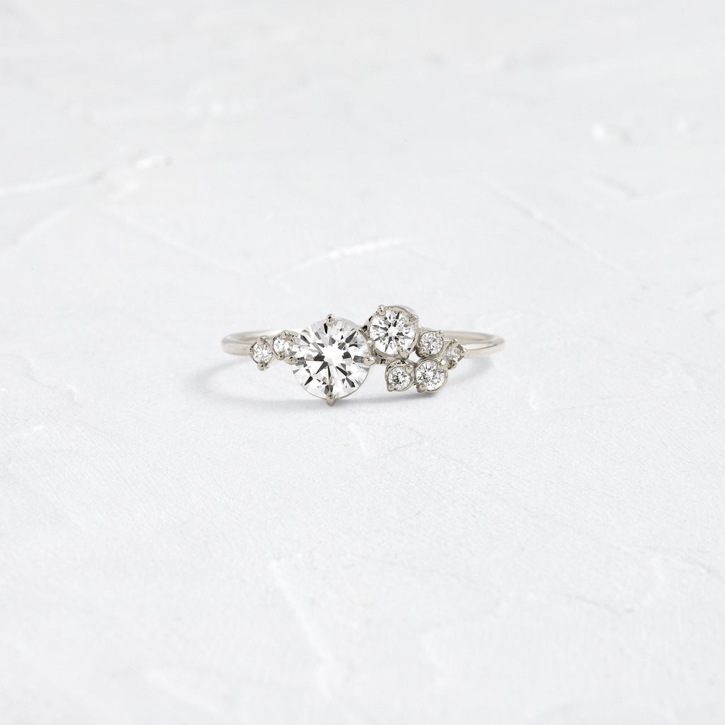 Solitaire-Oval Lab Grown Diamond Engagement Ring