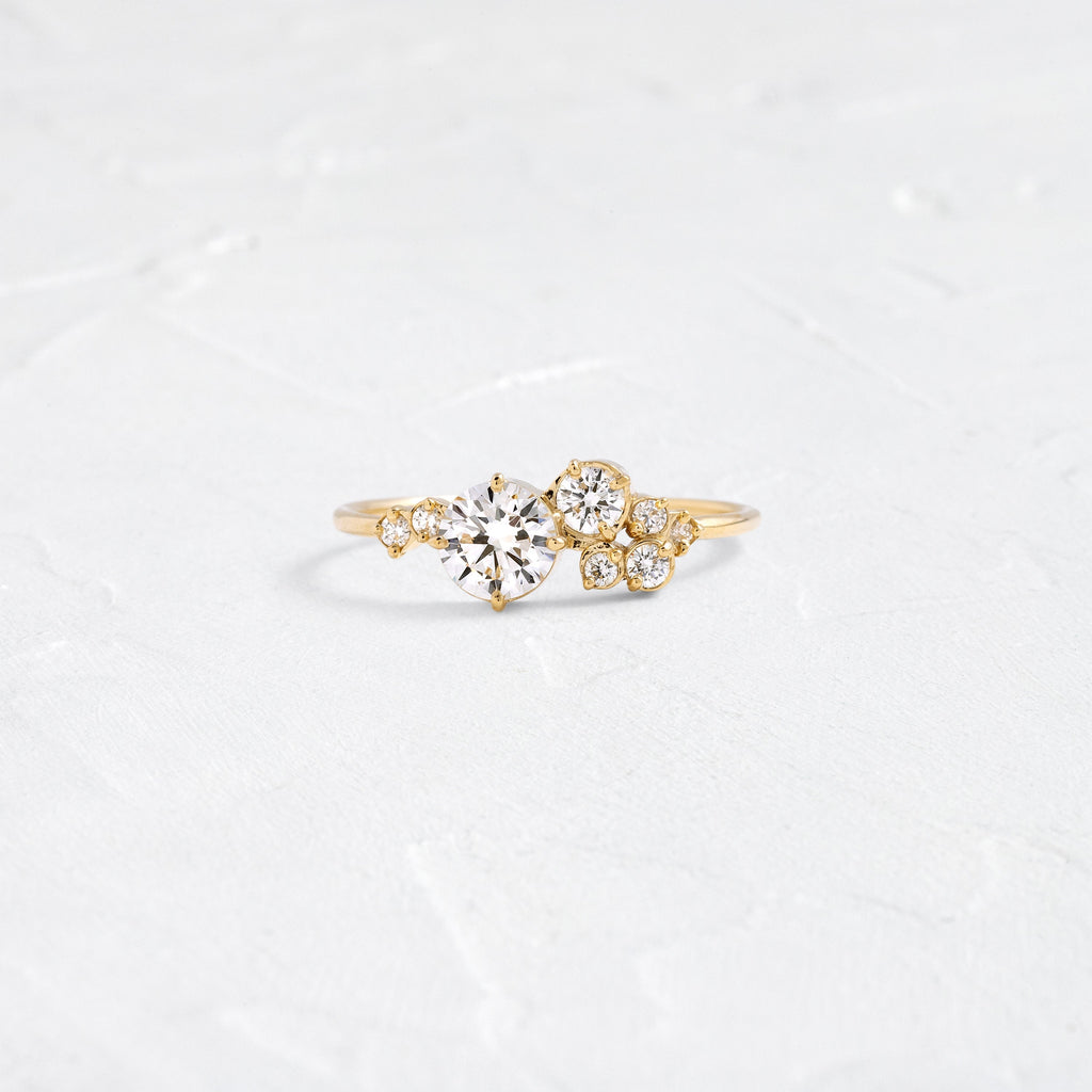 Solitaire-Oval Lab Grown Diamond Engagement Ring