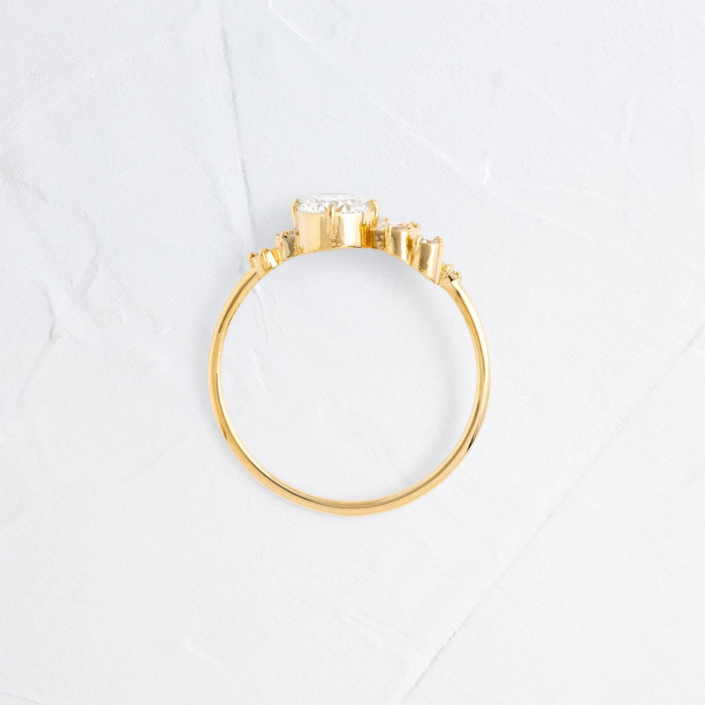 Solitaire-Oval Lab Grown Diamond Engagement Ring