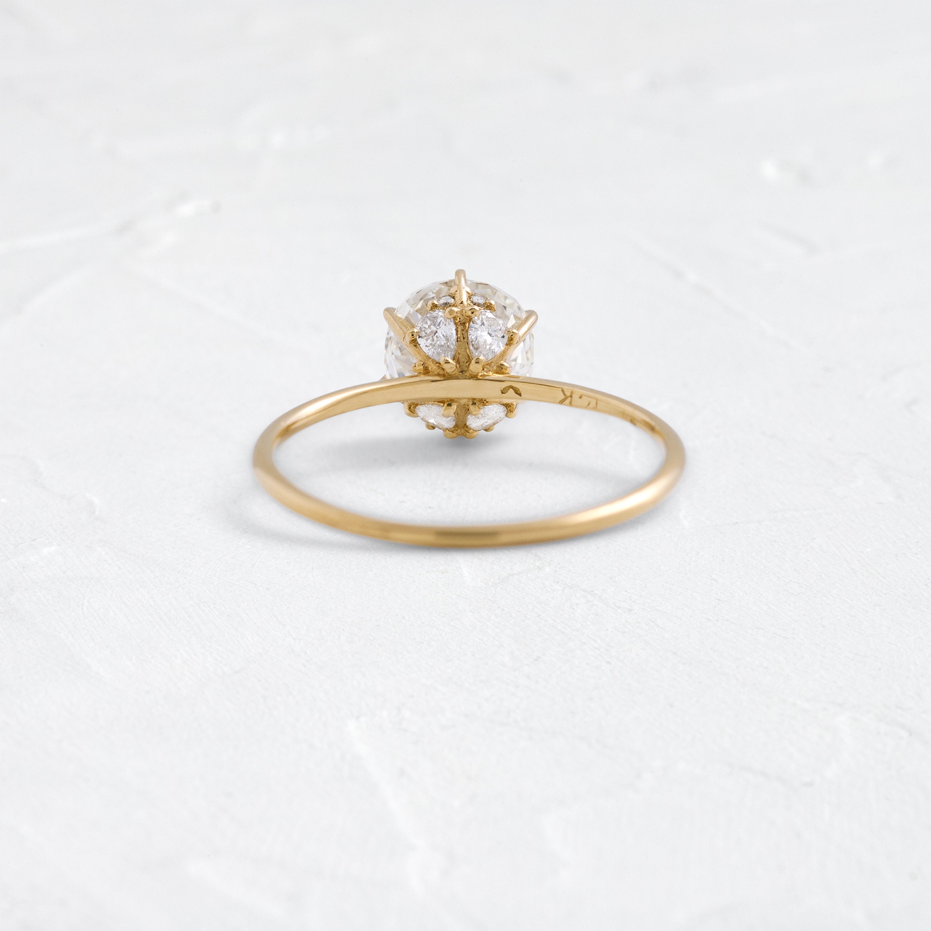 Solitaire-Oval Lab Grown Diamond Engagement Ring