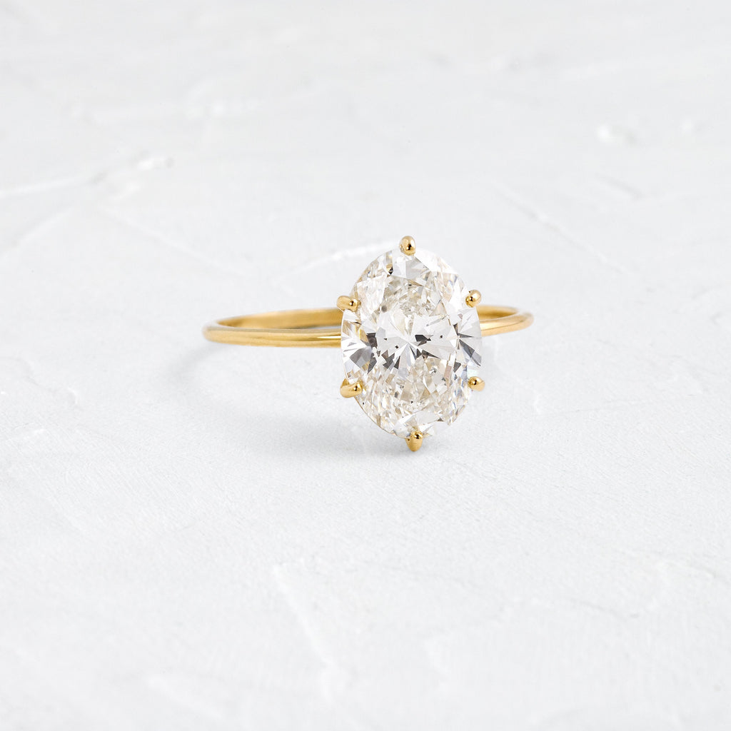 Solitaire-Oval Lab Grown Diamond Engagement Ring
