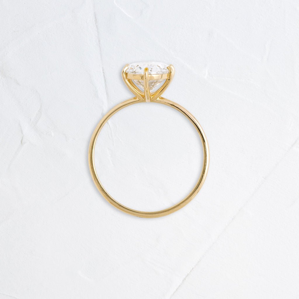 Solitaire-Oval Lab Grown Diamond Engagement Ring