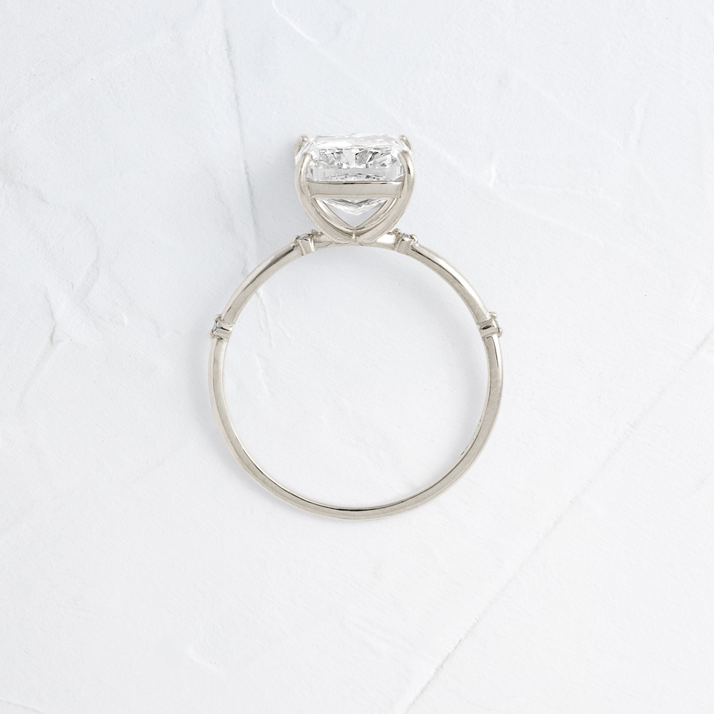 Solitaire-Oval Lab Grown Diamond Engagement Ring