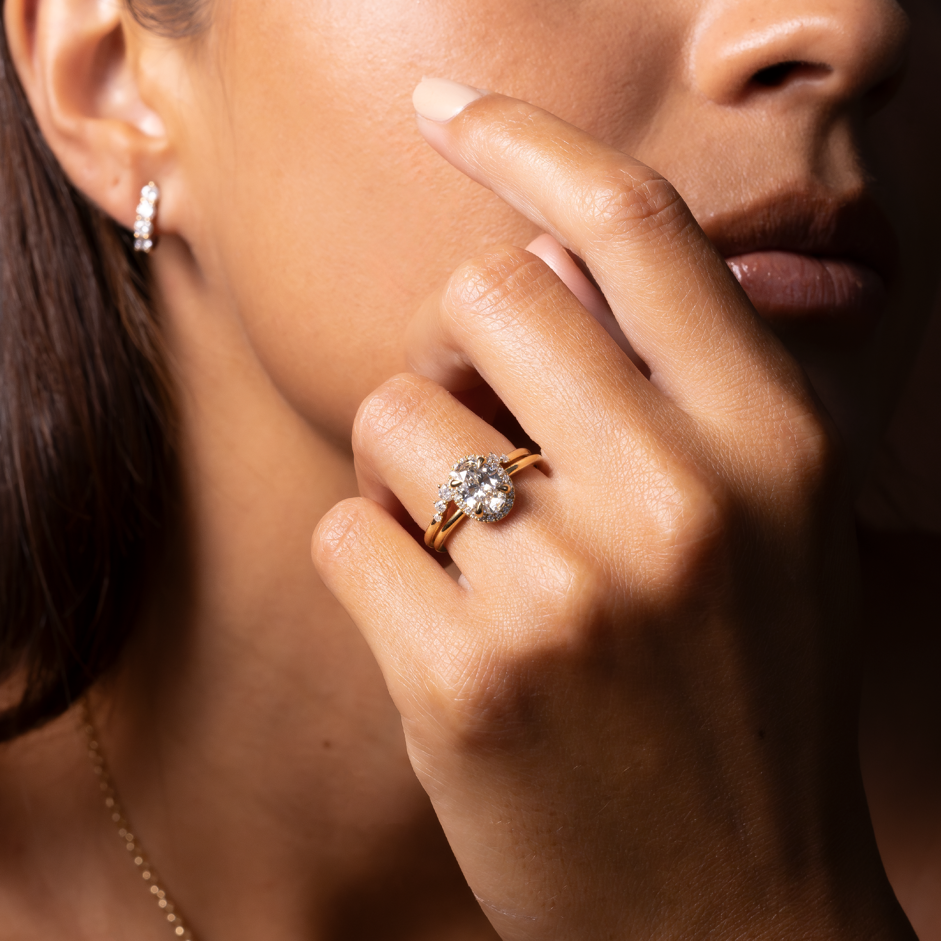 Solitaire- 1.0 CT Oval Moissanite Engagement Ring
