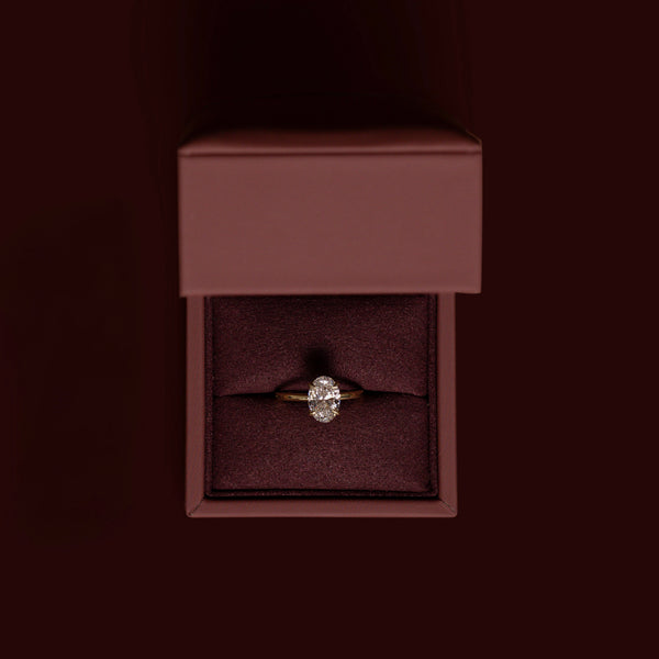 Solitaire-Oval Lab Grown Diamond Engagement Ring - Solitaire-Oval Lab Grown Diamond Engagement Ring