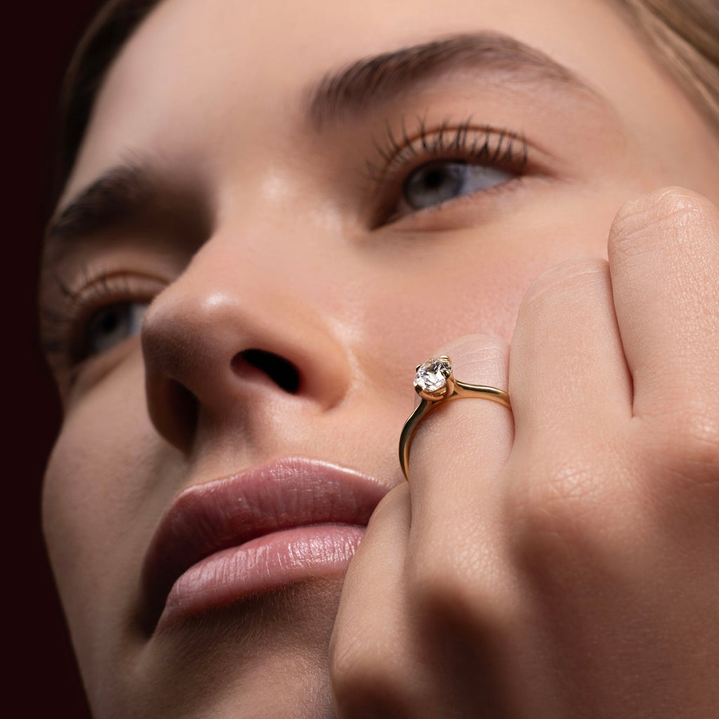 Solitaire-Oval Lab Grown Diamond Engagement Ring