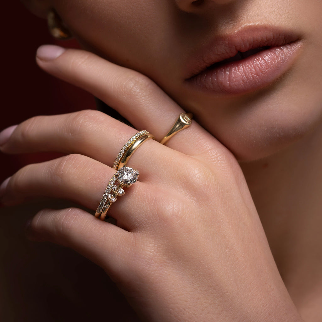 Solitaire-Oval Lab Grown Diamond Engagement Ring