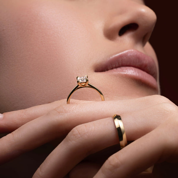 Solitaire & Cathedral-Radiant Lab Grown Diamond Engagement Ring - Solitaire-Oval Lab Grown Diamond Engagement Ring
