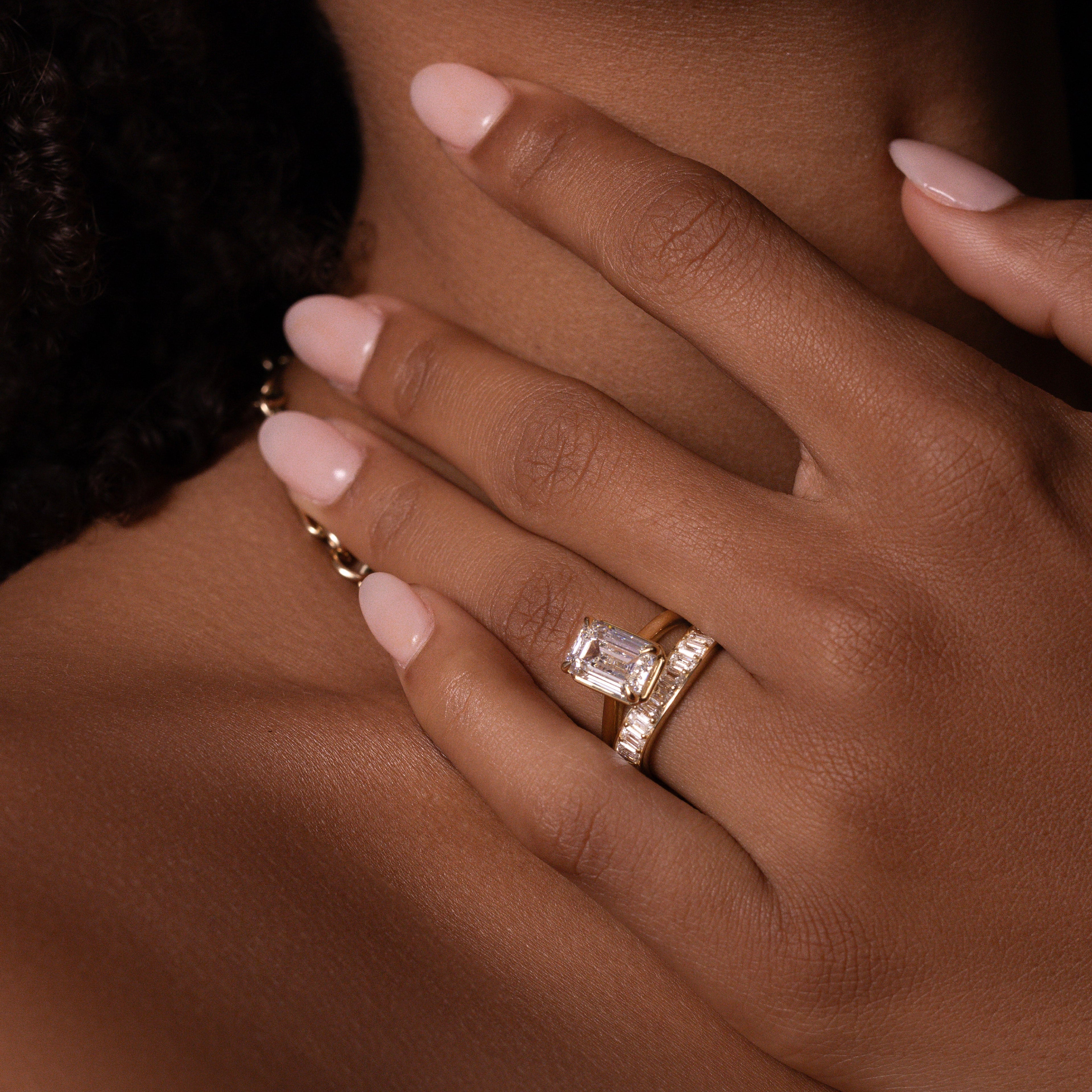 Solitaire- 1.0 CT Oval Moissanite Engagement Ring