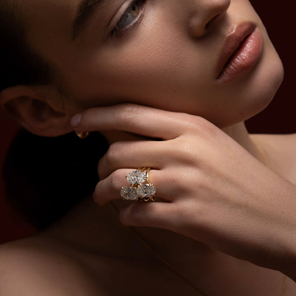 Solitaire-Oval Lab Grown Diamond Engagement Ring - Solitaire-Oval Lab Grown Diamond Engagement Ring