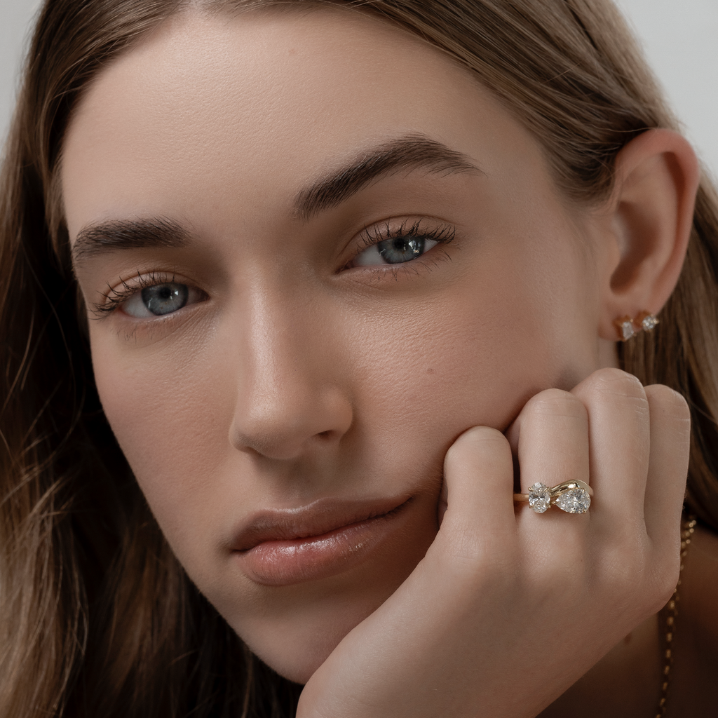 Solitaire- 1.0 CT Oval Moissanite Engagement Ring