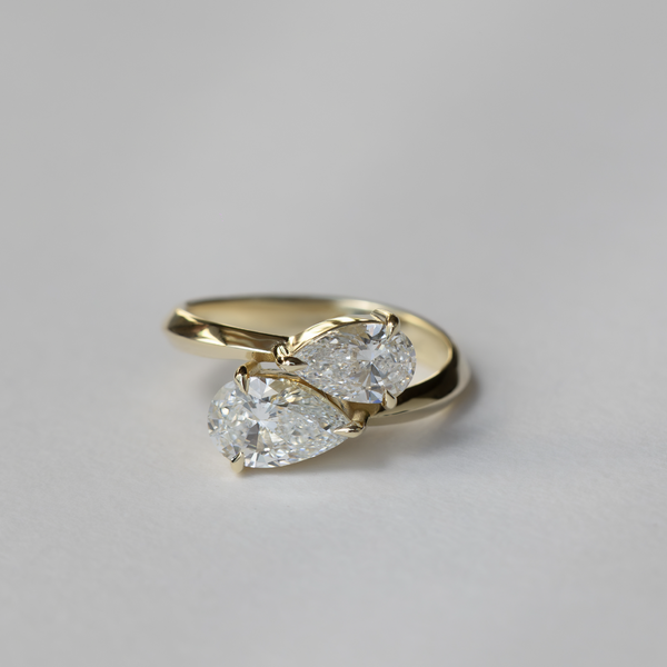 Toi Et Moi Curved-Pear & Pear Lab Grown Diamond Engagement Ring - Solitaire-Oval Lab Grown Diamond Engagement Ring