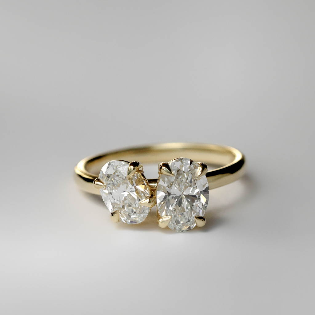 Solitaire-Oval Lab Grown Diamond Engagement Ring