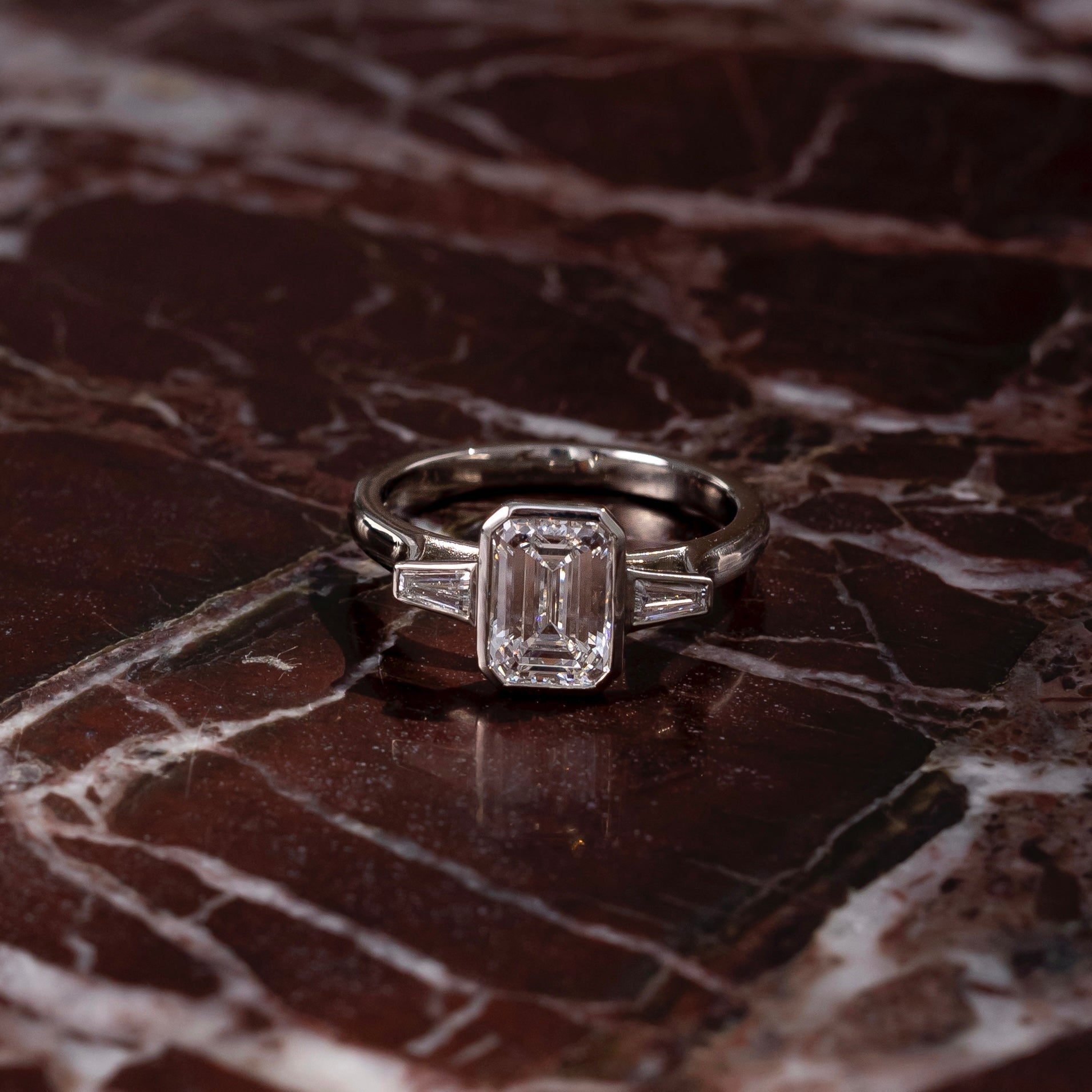 Solitaire- 1.0 CT Oval Moissanite Engagement Ring