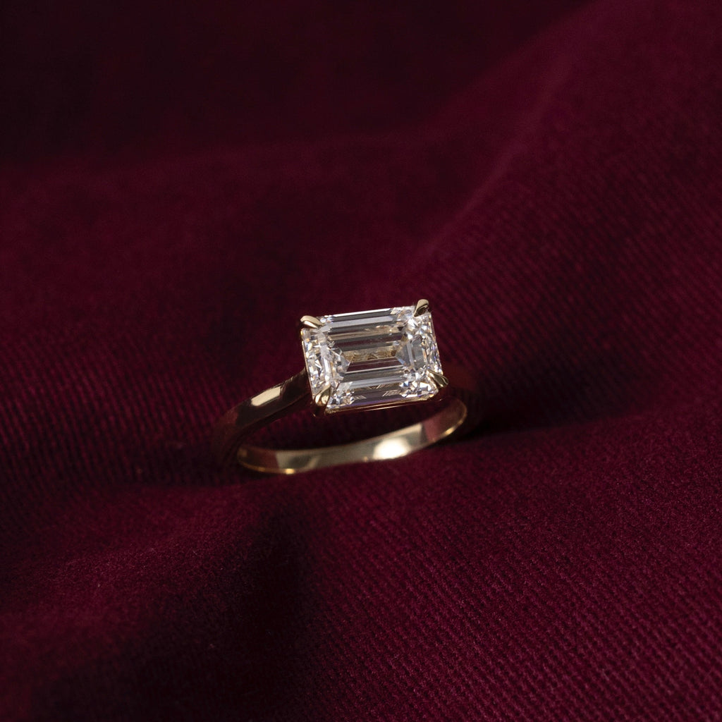 Solitaire- 1.0 CT Oval Moissanite Engagement Ring