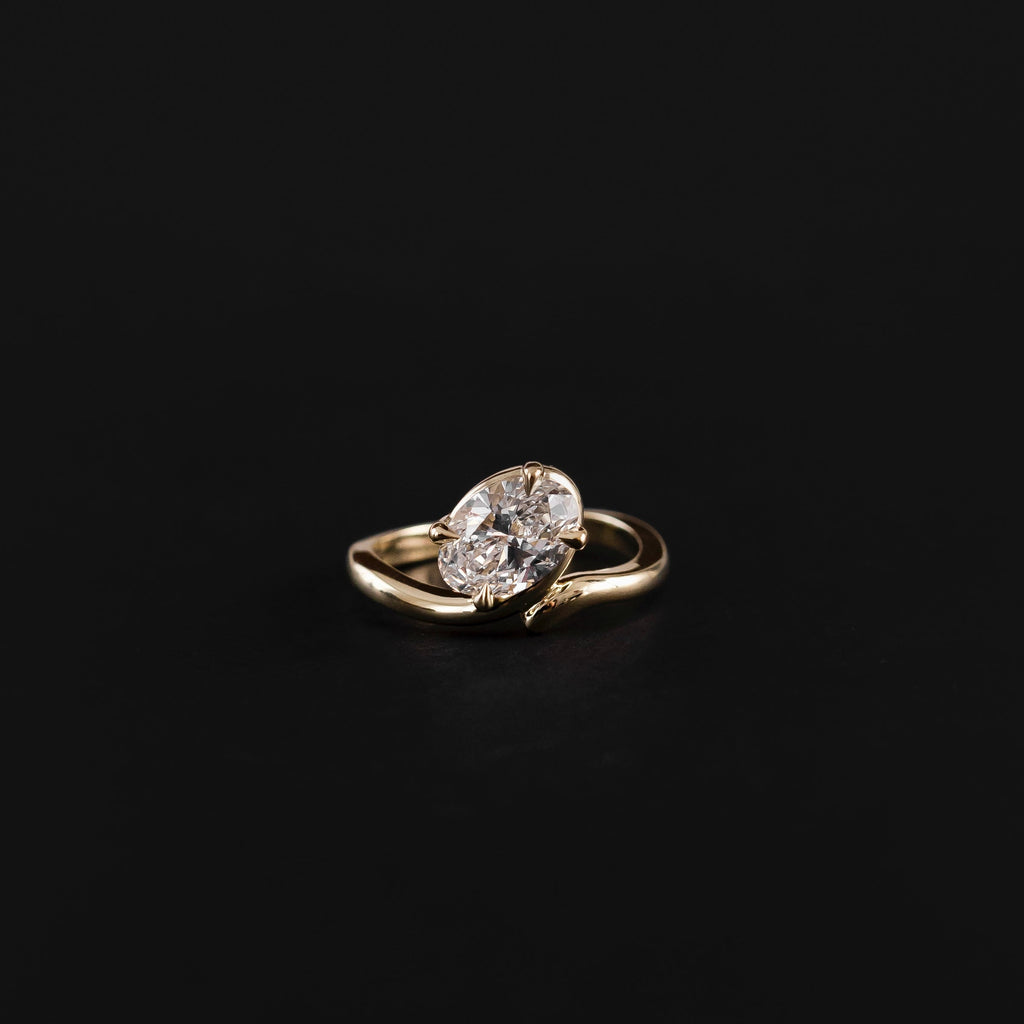 Solitaire- 1.0 CT Oval Moissanite Engagement Ring