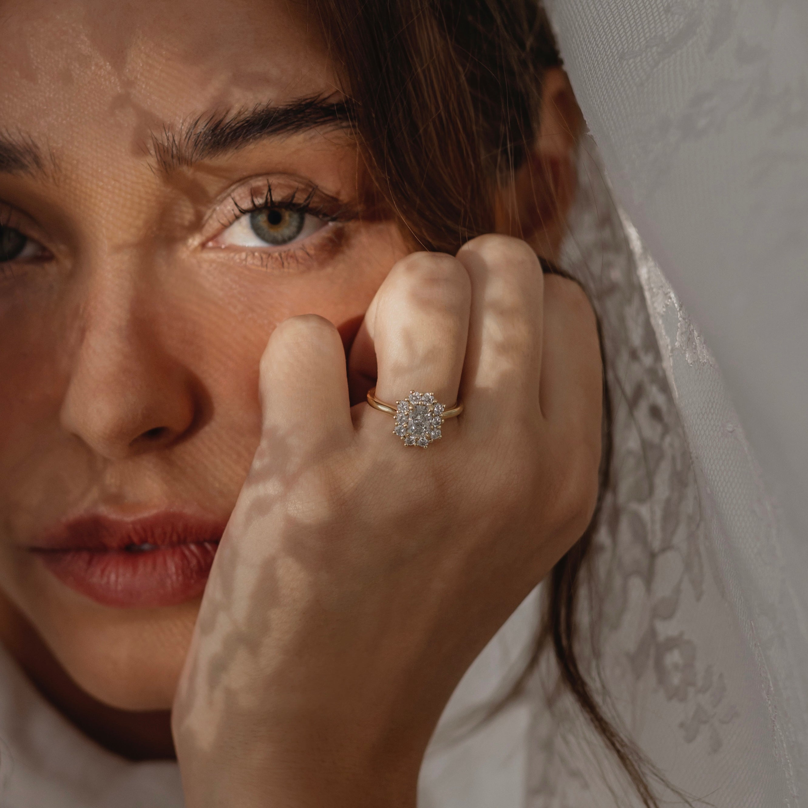 Solitaire- 1.0 CT Oval Moissanite Engagement Ring
