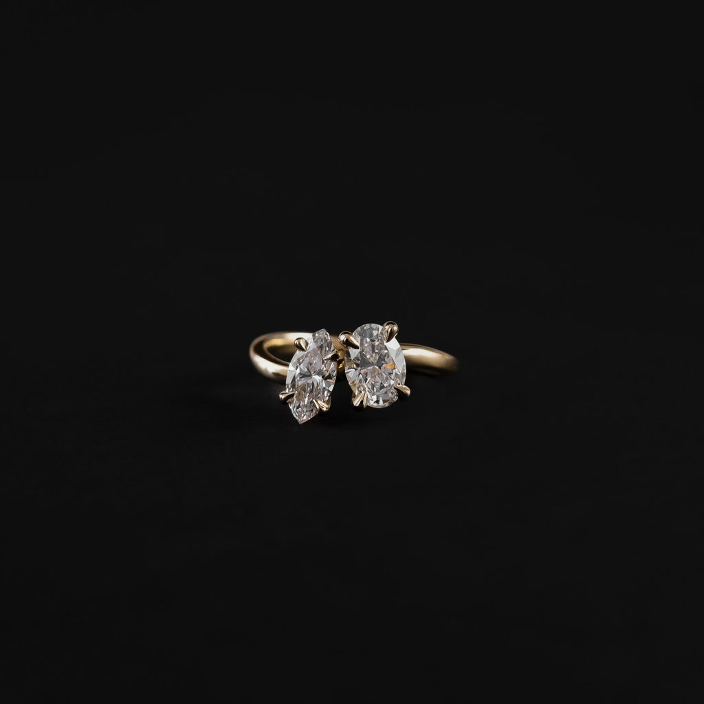 Solitaire- 1.0 CT Oval Moissanite Engagement Ring