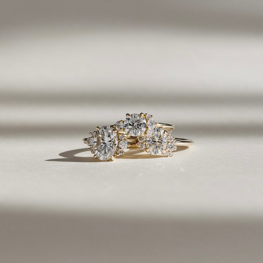 Solitaire- 1.0 CT Oval Moissanite Engagement Ring