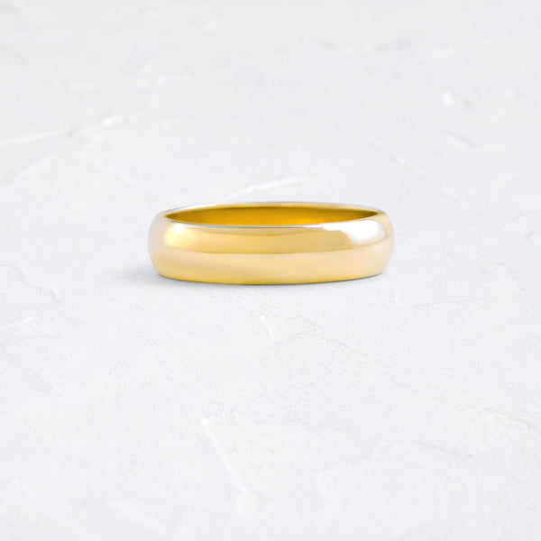 Half Round- Men's Wedding Band - Classic- Men's Wedding Band