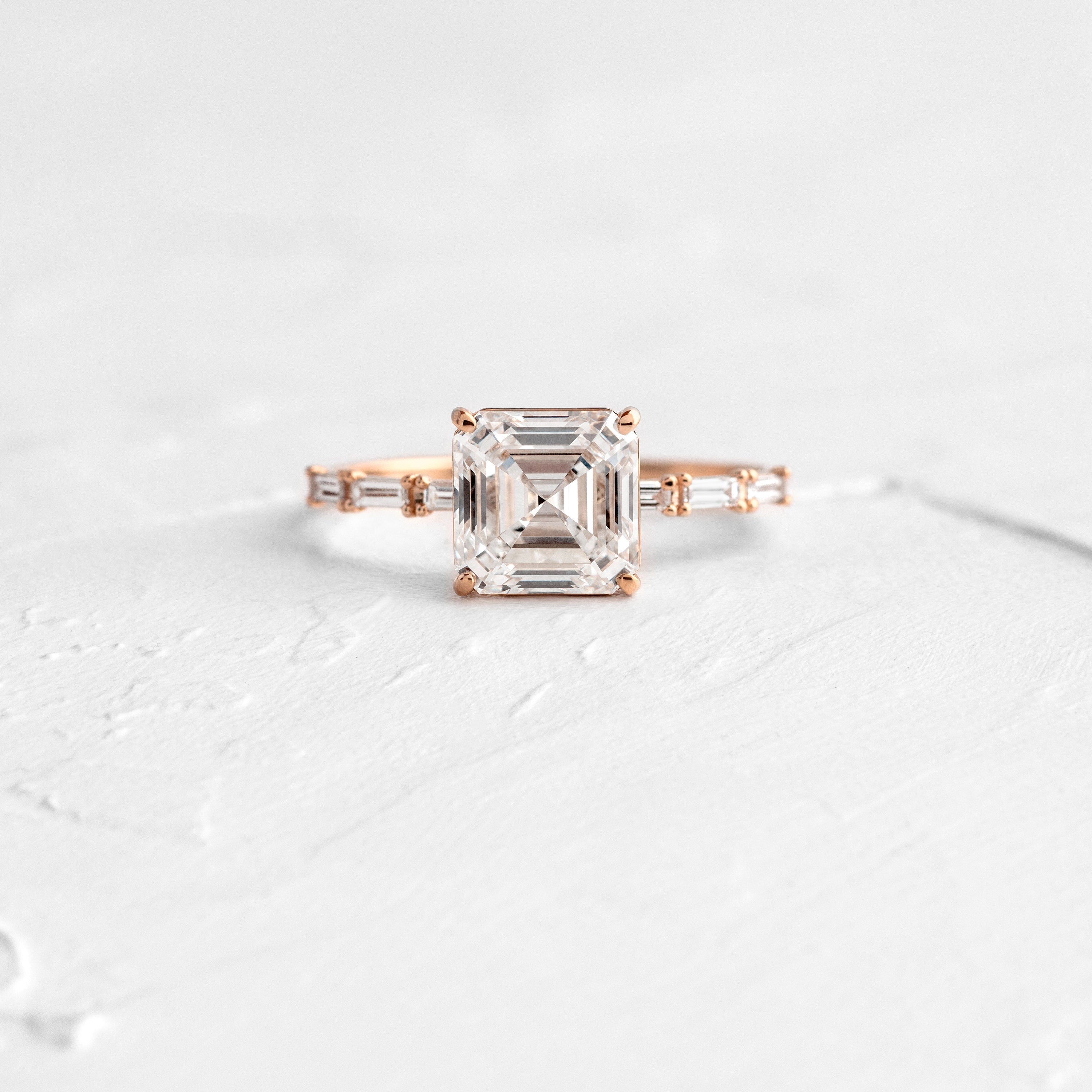 Solitaire-Oval Lab Grown Diamond Engagement Ring