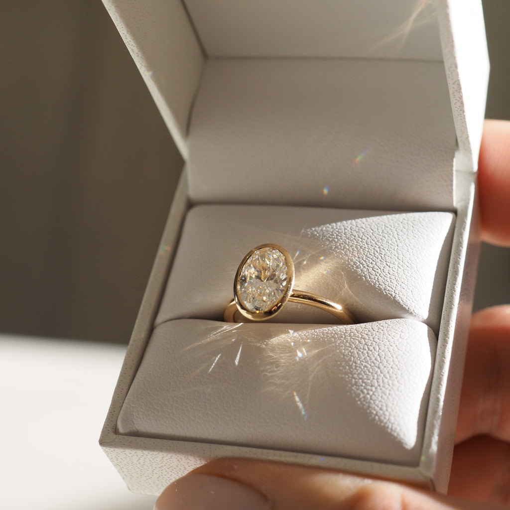 Solitaire-Oval Lab Grown Diamond Engagement Ring