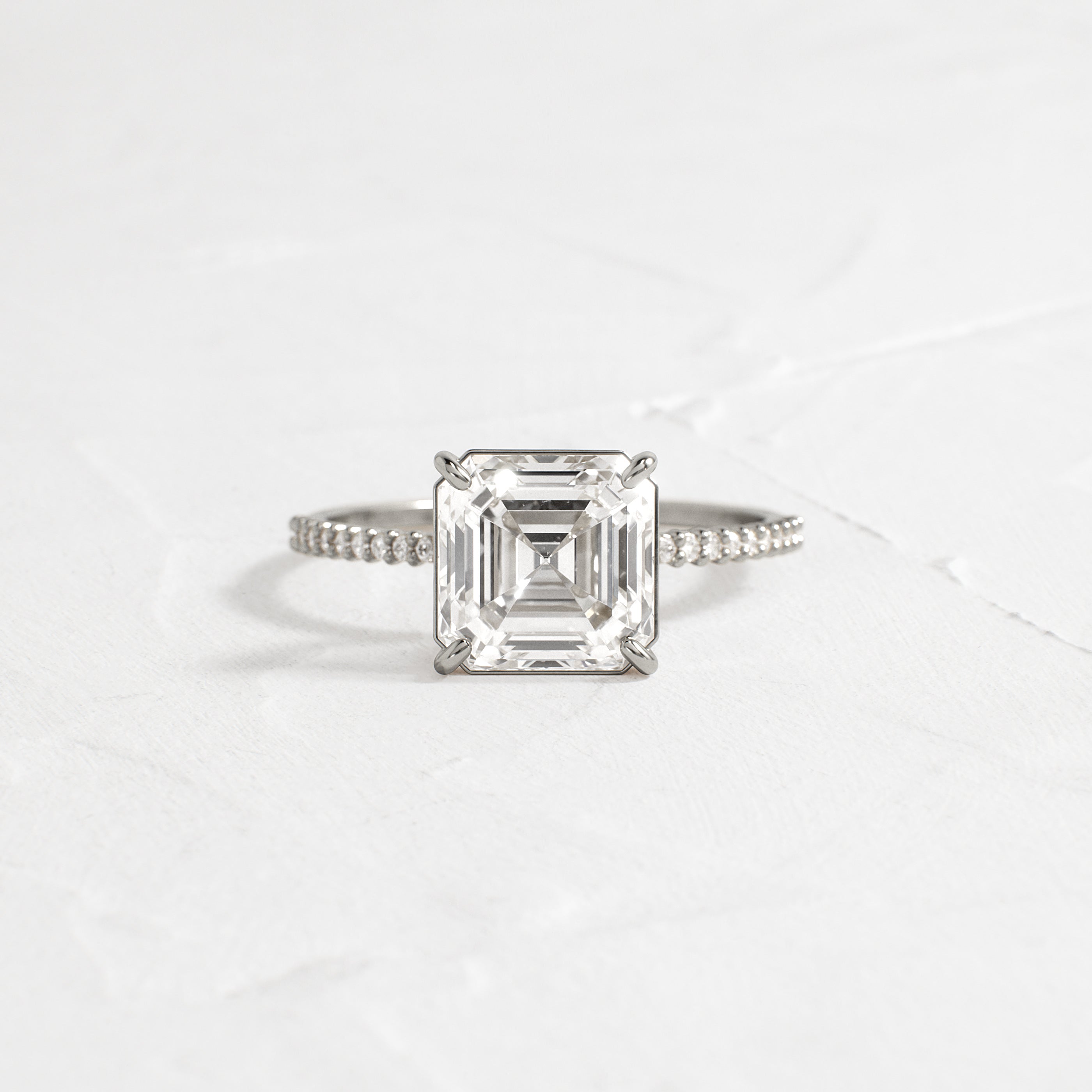 Solitaire-Oval Lab Grown Diamond Engagement Ring