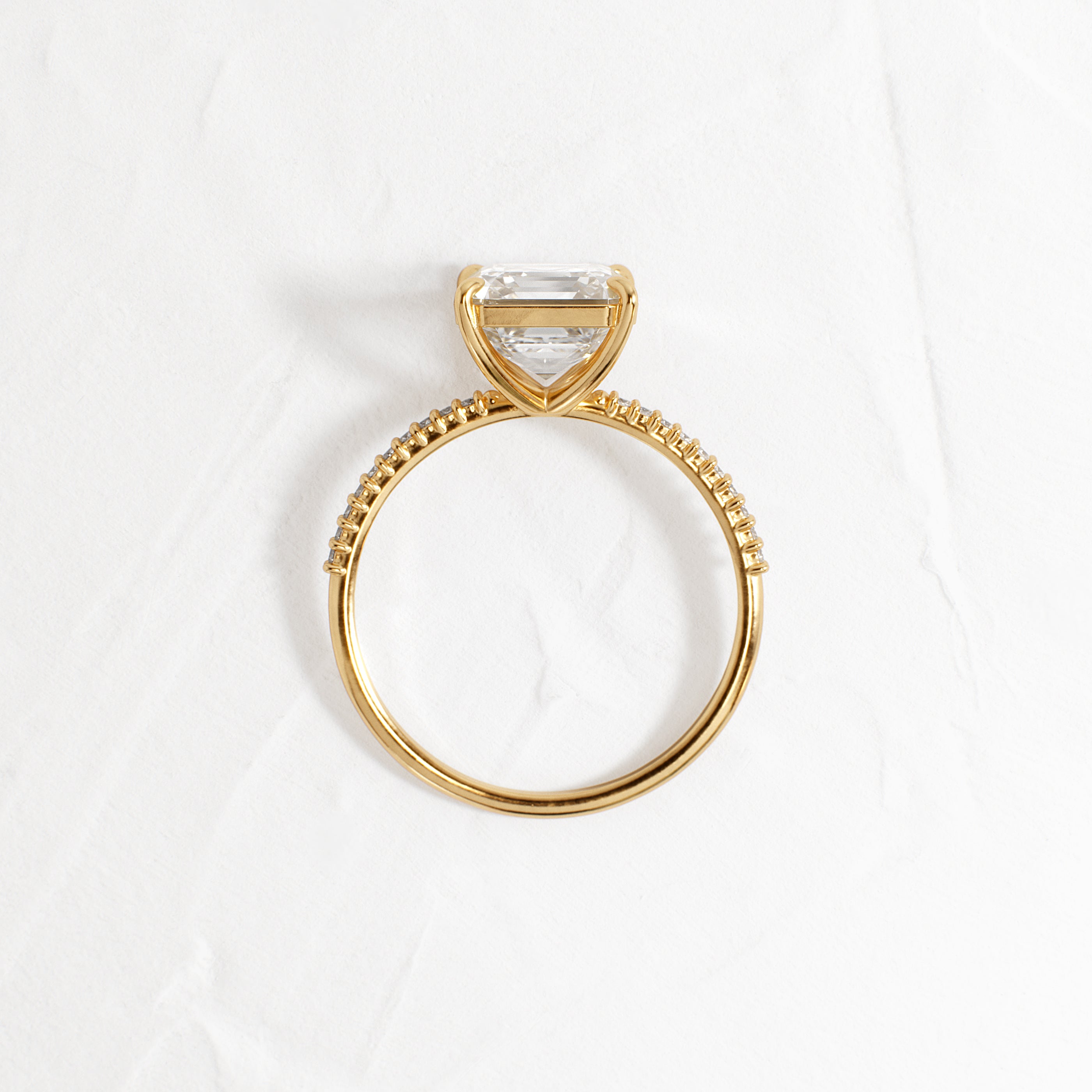 Solitaire-Oval Lab Grown Diamond Engagement Ring